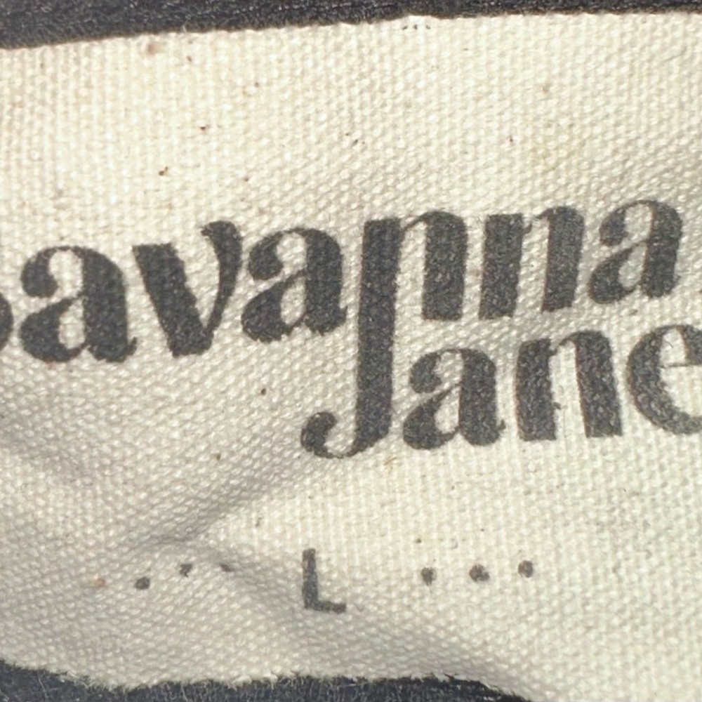 Nwot Savannah Jane Smocked Top - image 7